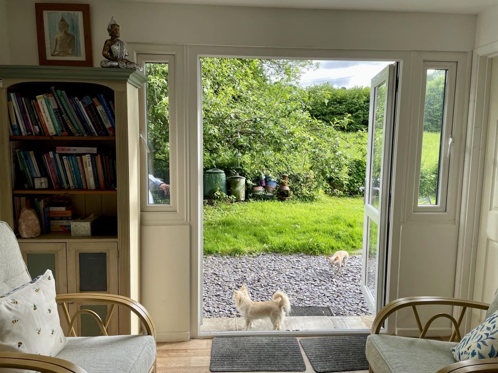 counselling area to garden